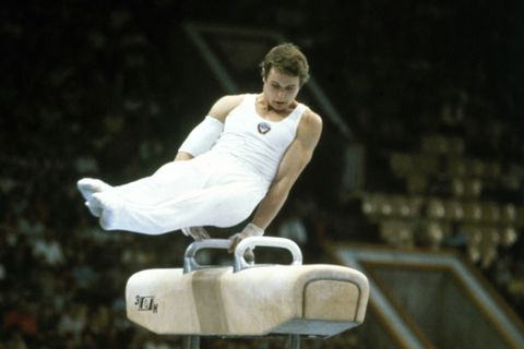 Doliu în gimnastică! A murit primul gimnast din istorie care a primit nota 10 la Jocurile Olimpice